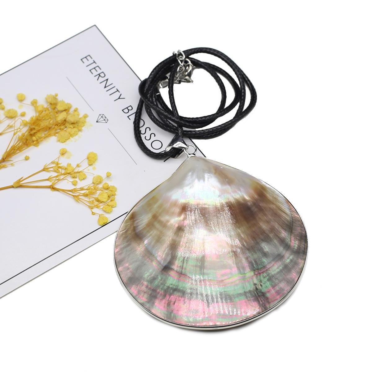 

1 шт. в партии, ожерелье из натуральных ракушек, подвеска в виде ракушки с зубчатыми подвесками и веревочной цепочкой, ожерелья для женщин и мужчин, ювелирные изделия 75-80 мм 1Pcs/75-80mm