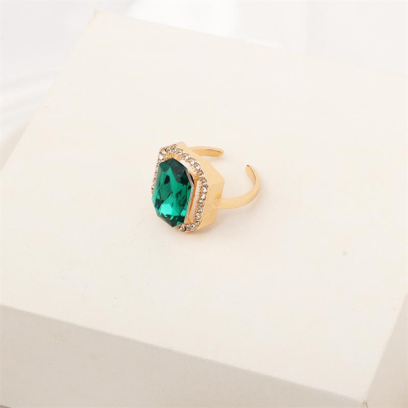 Green Crystal Jewelry Set for Women Square Rhinestone Necklace / Earrings / Rings Fashion Jewelry For Lady New Year Gift 2026
