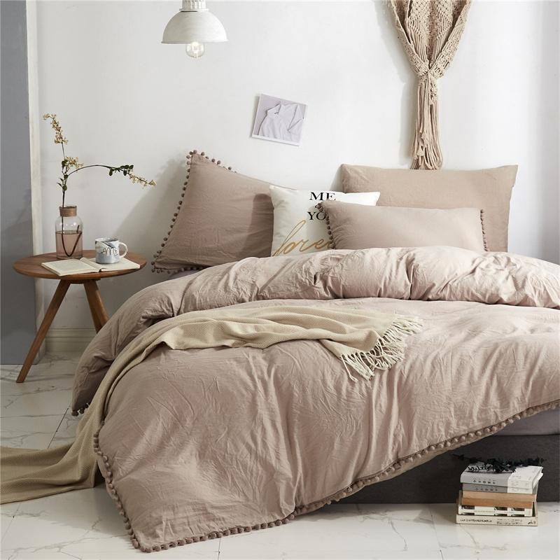 American Style Furball Tasseles Yellow Bedding Set Queen Home Hairball Tassel Bed Cover Sets Soft King Size Duvet Cover No Sheet