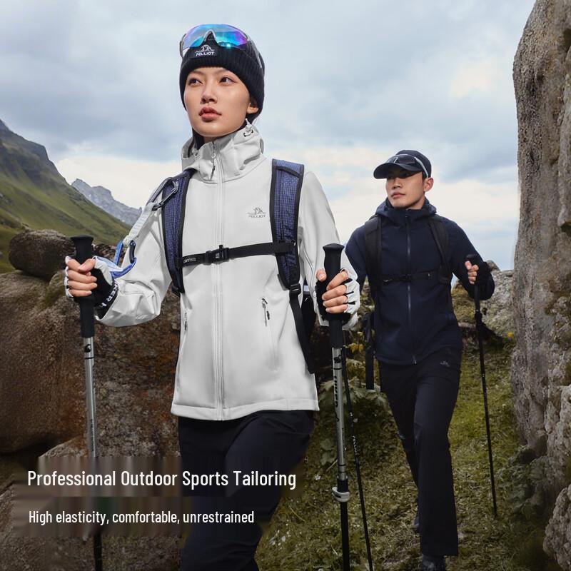 PELLIOT Wind-Shield Softshell Outdoor Jacket