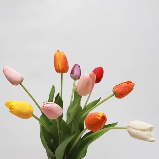 Artificial Tulip with Green Leaves Realistic Fake Flower Stem Wedding Party Table Centerpiece Indoor Outdoor Faux Bloom Decoration