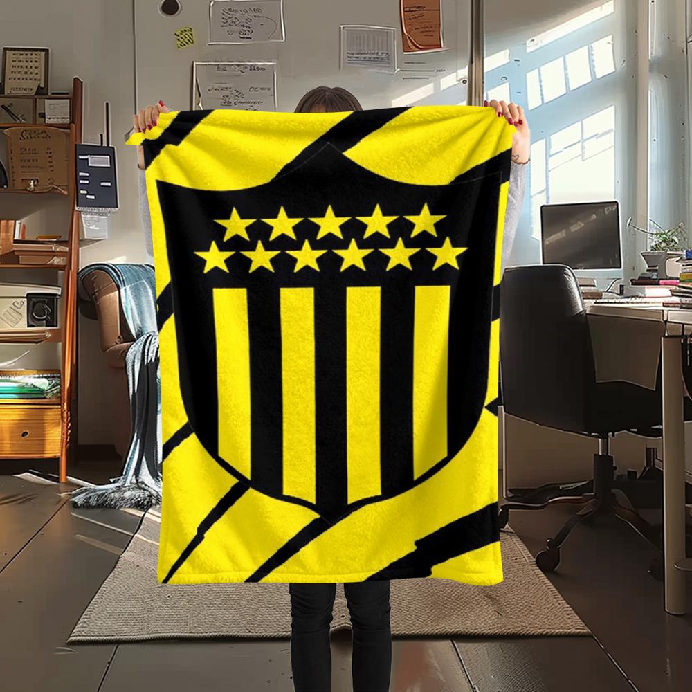 1PC Penarol Football Club Print Flannel Blanket, High Quality Comfortable for All Seasons, Home Decor, Warmth and Comfort, Perfect for Christmas Gifts