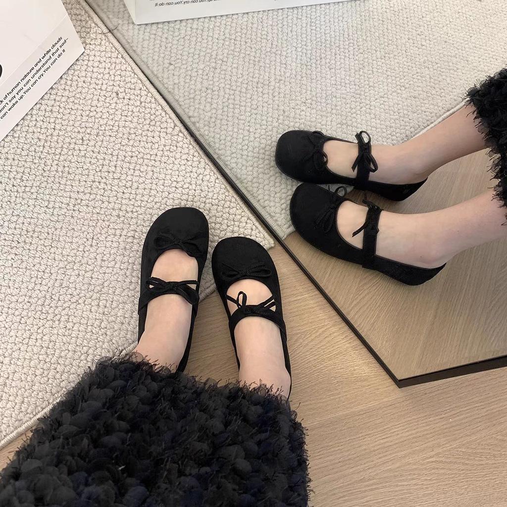French Evening Wind Ballet Shoes Mary Jane Women's Spring and Autumn 2025 New Flat-soled Soft-soled with Skirts Doudou Shoes Single Shoes