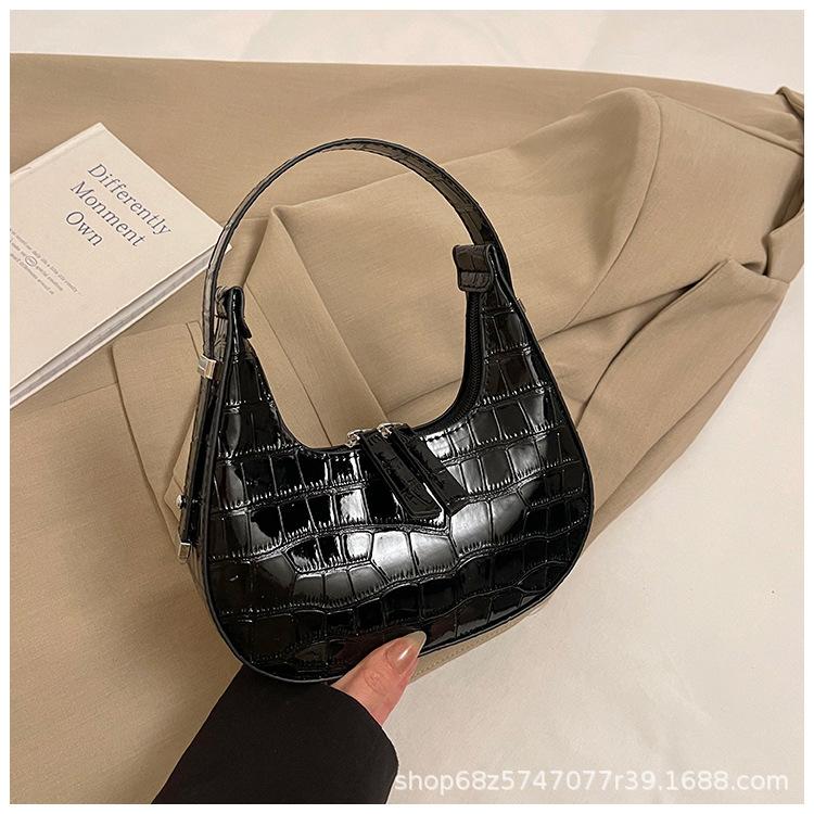 Trendy Fashion Personality Stone Pattern Armpit Moon Bag Versatile Commuter Temperament Solid Color Shoulder Bag