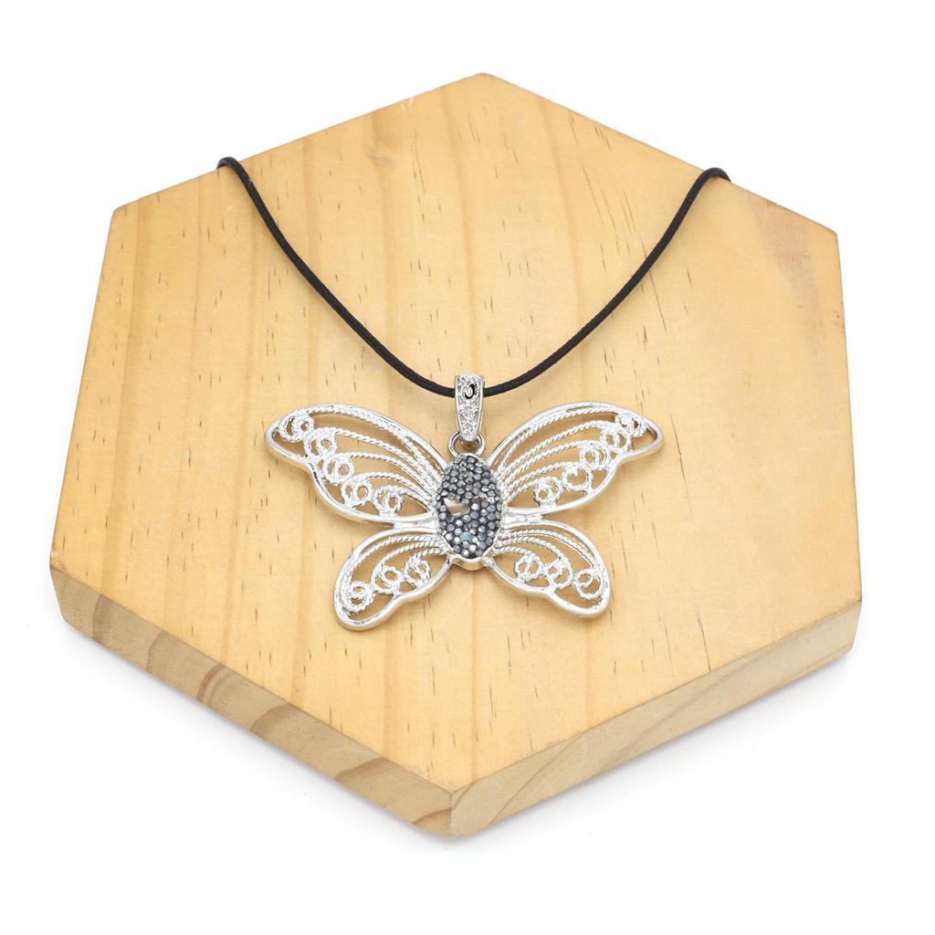 New Style Necklace Natural Stone Sticking Diamond Pendant Necklace Charms For Women Romantic Birthday Gift