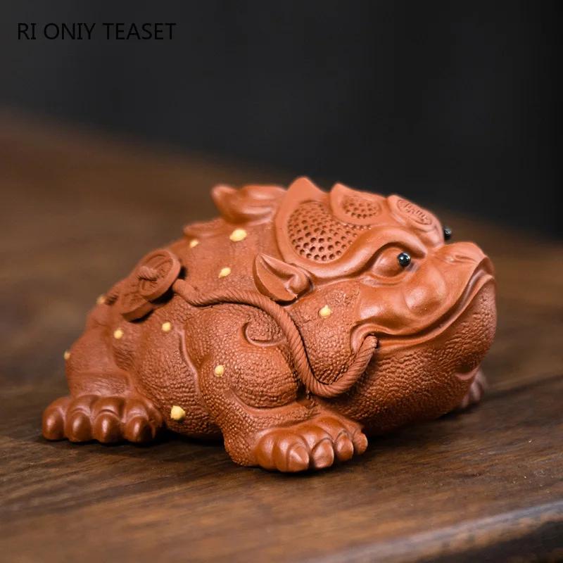 Chinese Lucky Golden Toad Statue Ornaments Yixing Purple Clay Tea Pet Handmade Sculpture Tea Set Decoration Desktop Decors