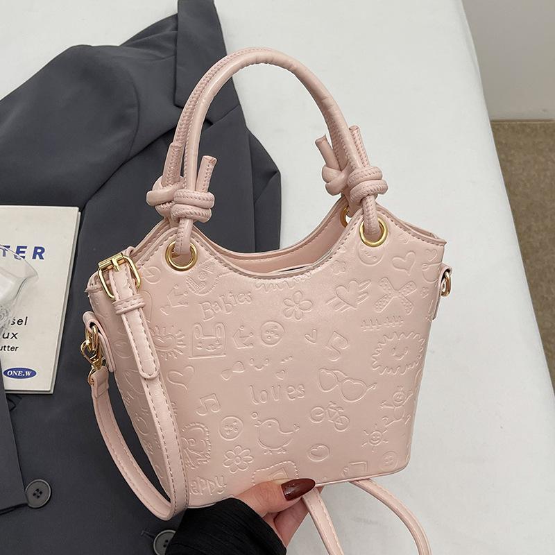 Korean Niche Fashion Cute Embossed Portable Vegetable Basket Bag Women's Spring Fashion Versatile Commuter Messenger Bag