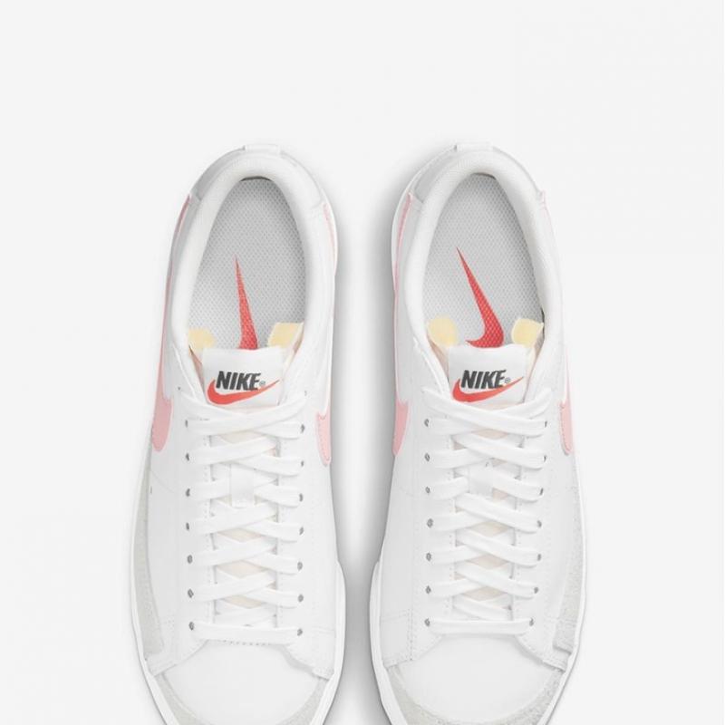 Nike Sneaker Sneaker Women S Blazer Low Platform Dj0292 103 P2306