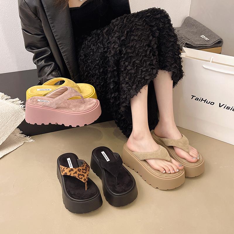 Fashion Summer Fashion Thick Bottom Clip Toe Women Slippers  Fashion Platform Flats Slides Female Shoes Zapatos De Mujer