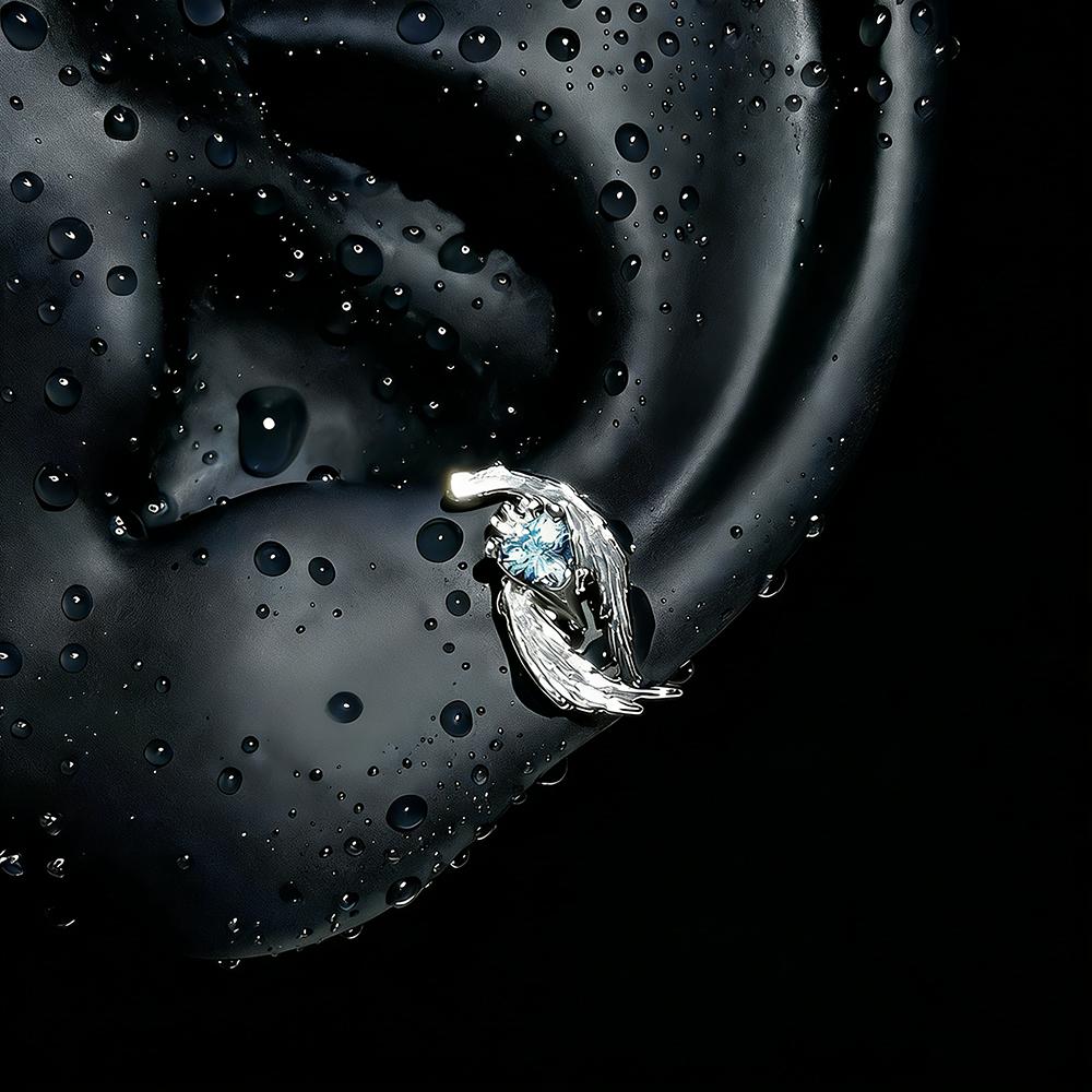 1Pcs Shiny Angel Wings Zircon Heart Ear Stud Women Vintage Couple Creative Luxury Crystal Geometric Personality Earrings Zircon