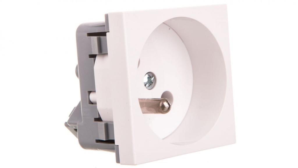 Single Socket 16A 2P+Z White Qp 45X45 Hb