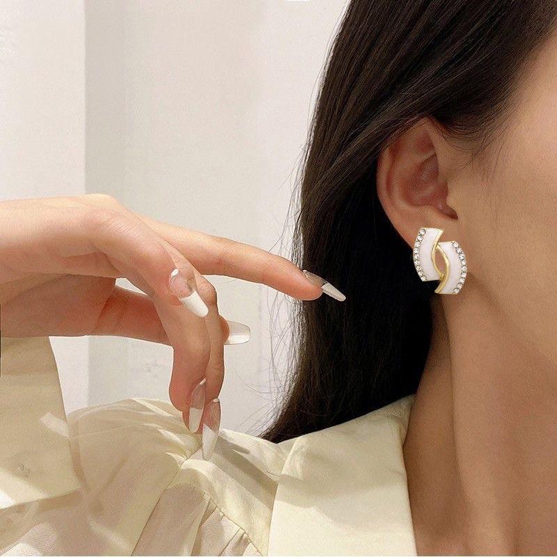 Luxury Annular Earrings For Women Vintage Classic Shiny Earrings Girls Party Wedding Jewelry Gifts