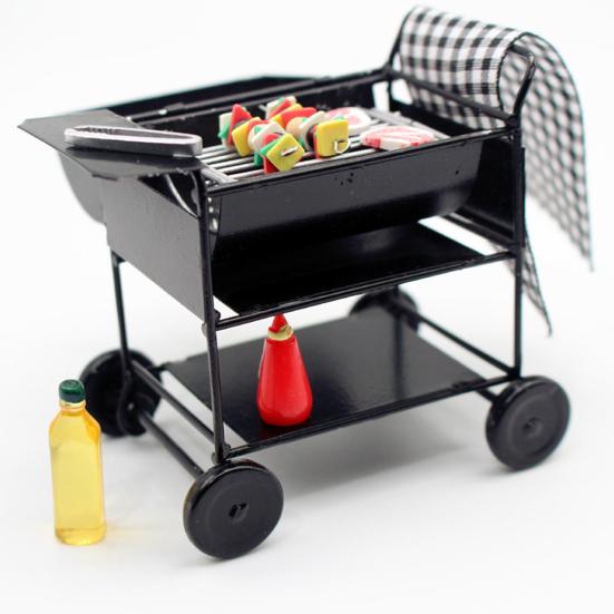 1 Set Doll House Accessories Kitchen BBQ Stuff Model Meat Skewers Steak Oil Bottle Smooth Surface Anti-crack Good Detail Photo Prop Dollhouse