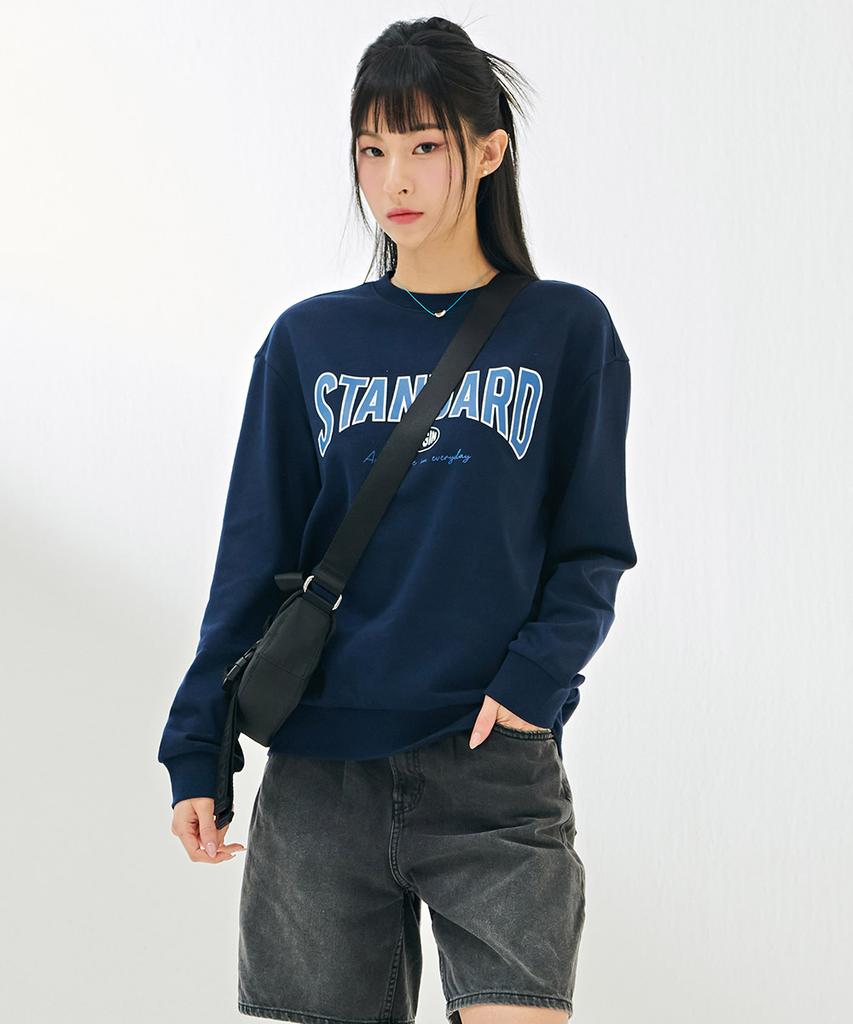Chase Cult Unisex Graphic Logo Sweatshirt-Daru5115B04