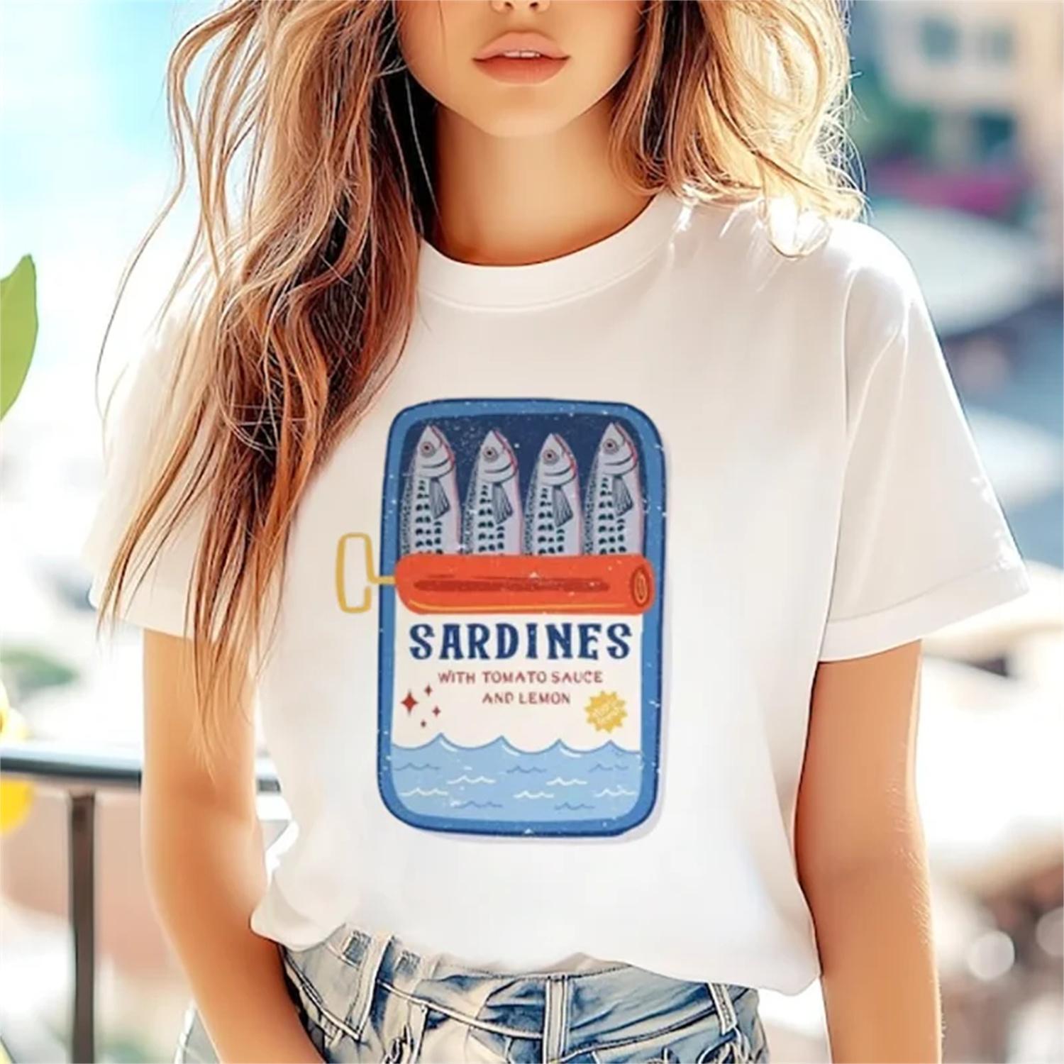 

Sardine Cartoon Casual Beach Holiday Funny 2025 Women s Cute 90s Round Neck Regular Top Summer Fashion Versatile New T-Shirt S белый