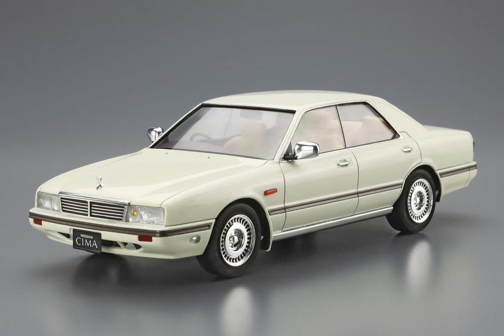 Aoshima Bunka Kyozai Scale Model Car Series 31 Nissan Y31 Cima Type II Limited 1990 Plastic Model Kit 1/24 No. (Molded Color)