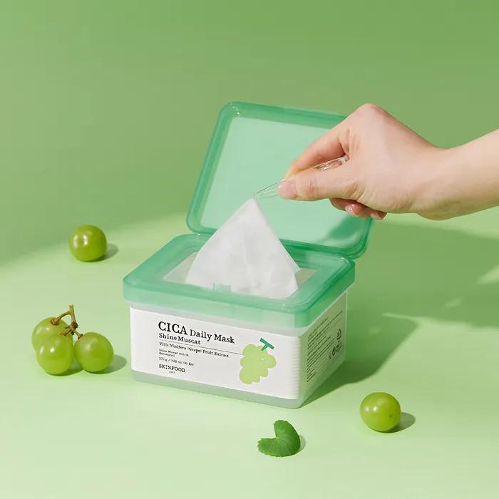 [2 Pads, 3 Sheets Free / Smooth Care] Shine Muscat Cica Daily Mask (30 Sheets)