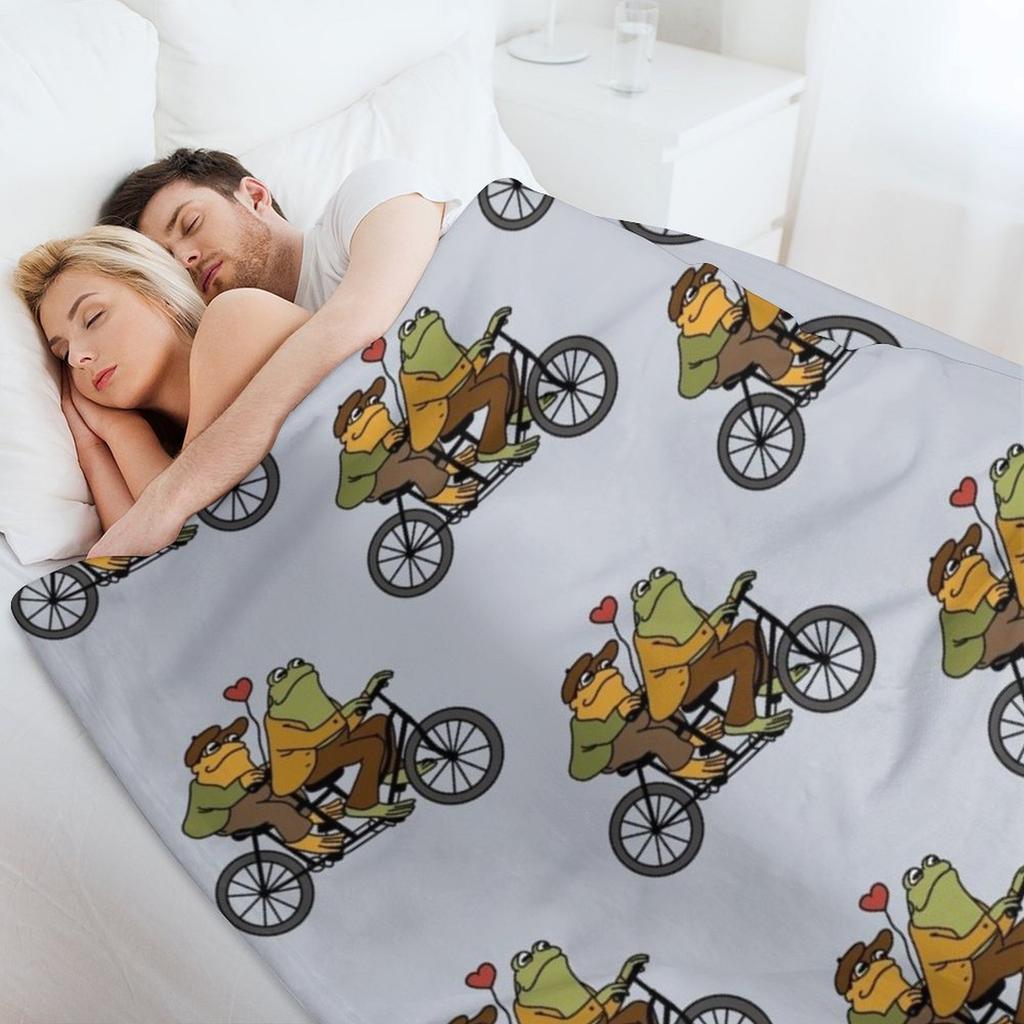 Frog and Toad with a Heart Balloon Throw Blanket Sleeping Bag Warm Winter Thin Luxury St Blankets
