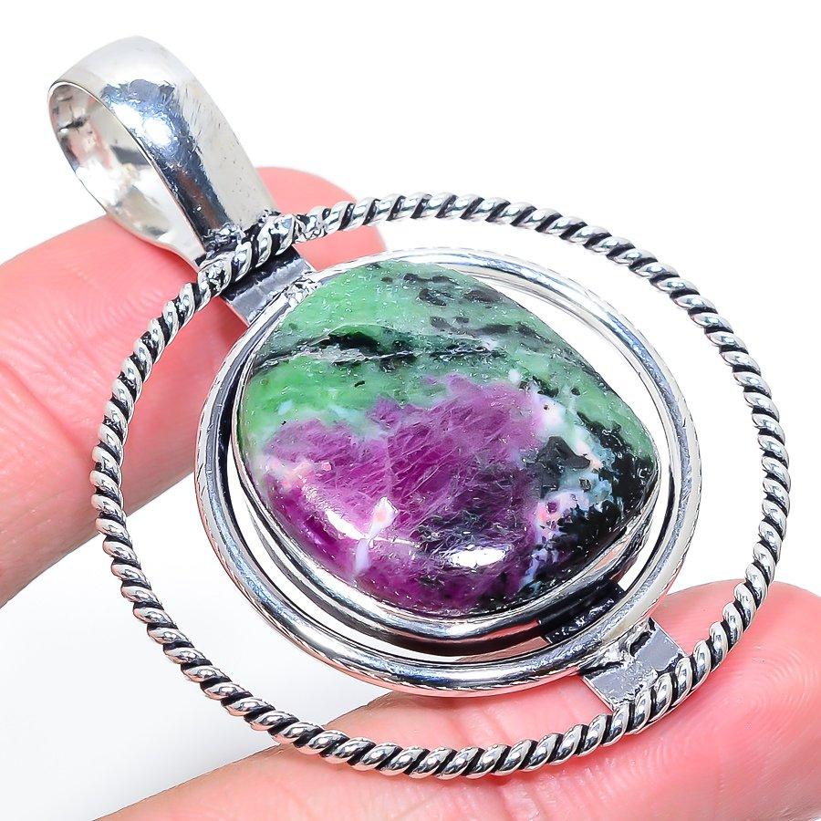 

Рубиновый драгоценный камень Zoiste 925 пробы серебряное ювелирное изделие кулон 2.32 R1e14