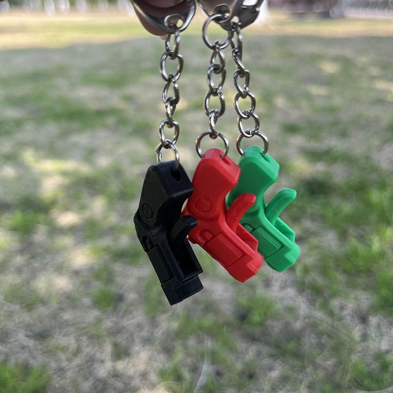 Creative Weapon Mini Gun Model Pendant Keychain  Bag Decoration Stress Relieving Toys Keychain Car Key Rings Gifts