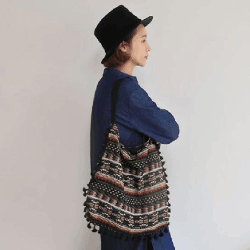 Women'S Canvas Bag Ethnic Style Shoulder Bag Cotton Linen Handbags Fashion Fringed Shoulder Bag Literary Style Large Capacity Handbags