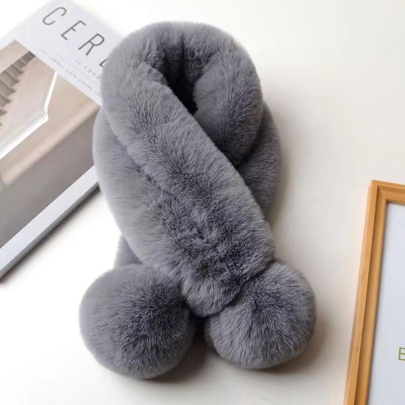 

A Versatile Scarf For Women In Winter, A Korean- Imitation Of Double-tube And Plush Scarf. One Size