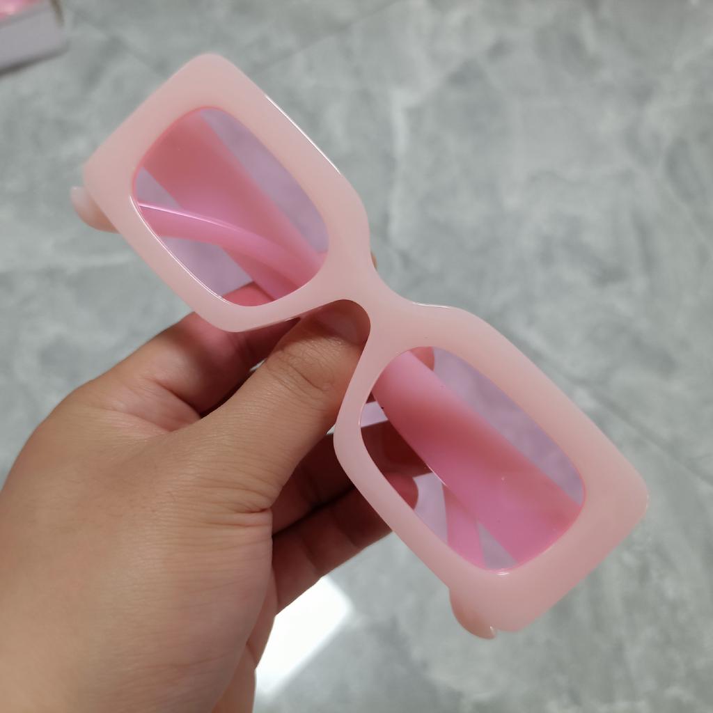 New Style Square Frame Sunglasses Unisex UV-proof Sun Glasses Eyewear Women Outdoor Travel Goggle Eye Production Sun Shades