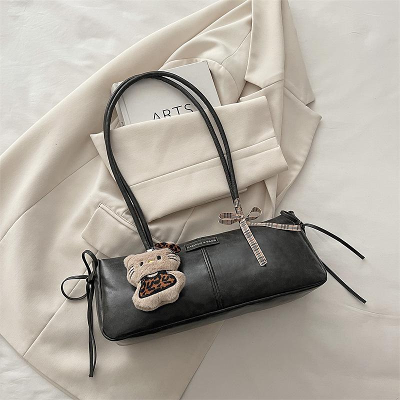 

Vintage Bowling Bag Women 2026 Spring Faux Leather Oil Wax Texture Shoulder Tote Premium Minimalist Handbag чёрный