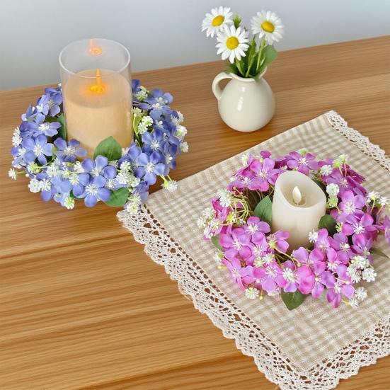 Umělý věnec na svíčku s divokými květy Malé květiny Držák na sloupovou svíčku pro venkovský styl Jarní svatba