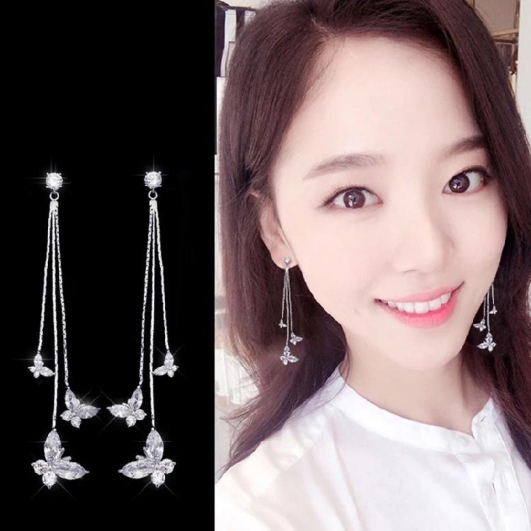 Shimmering Tassels Earrings Featuring 3 Crystal Butterflies Allergy Resistant Zinc Alloy Jewelry For Gift Giving