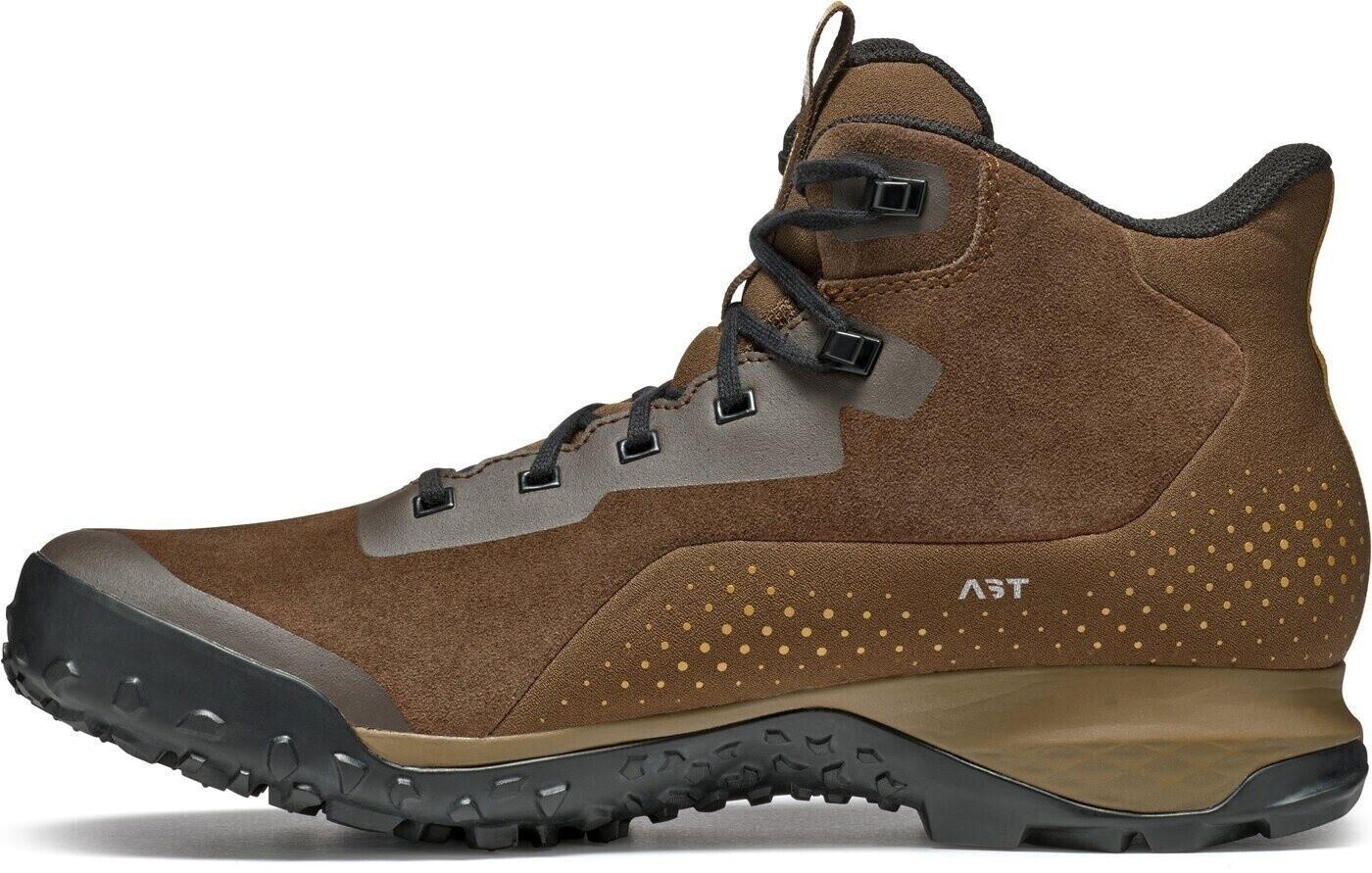 

Обувь для треккинга Tecnica Magma 2.0 GTX Mid Dark Savana/ Midway Fieno 44 ½