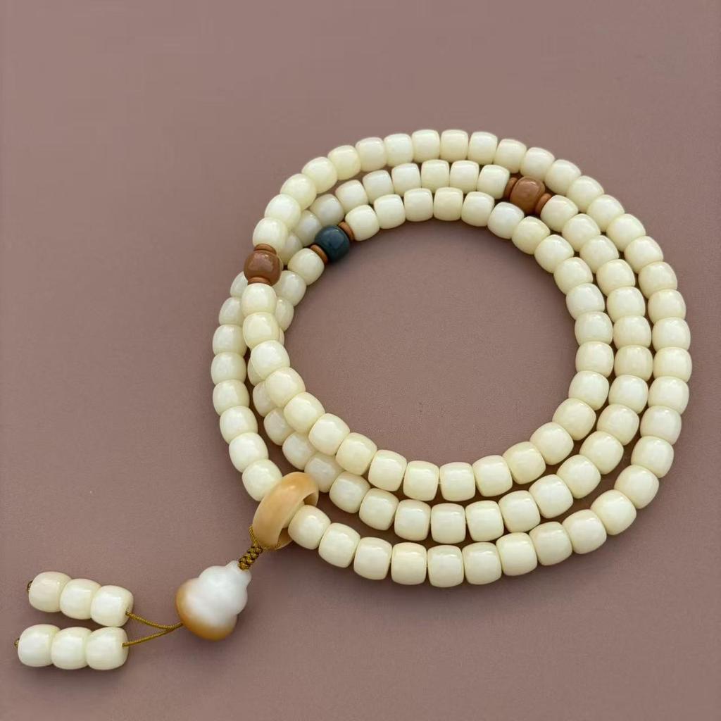 Milky Yellow Bodhi Root Rosary: 108-Bead Lotus Bracelet