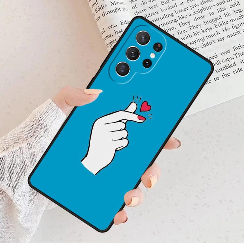 Kpop Finger Heart Phone Case For Samsung Galaxy S25 S23 S30 S8 S21 S20 FE S24 S22 Note 10 20 Plus lite Ultra