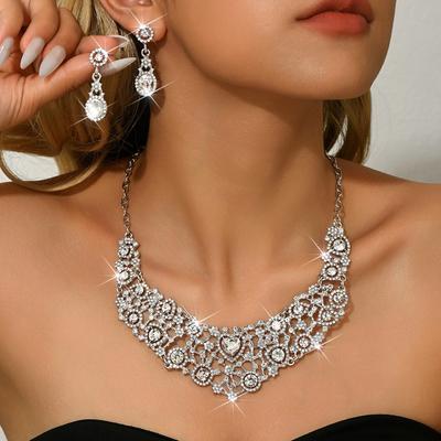European Retro Alloy Inlaid Diamond Heart Earrings Necklace Set Wedding Banquet Versatile Set Female