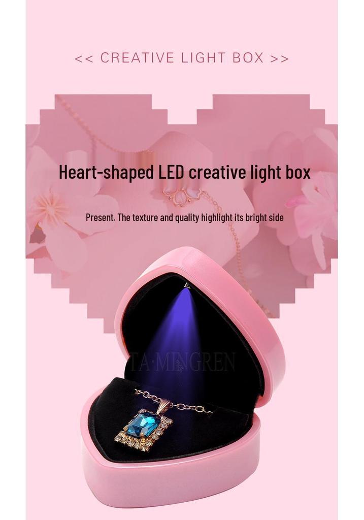 Heart-Shaped Piano Lacquer LED Jewelry Box for Rings and Pendants