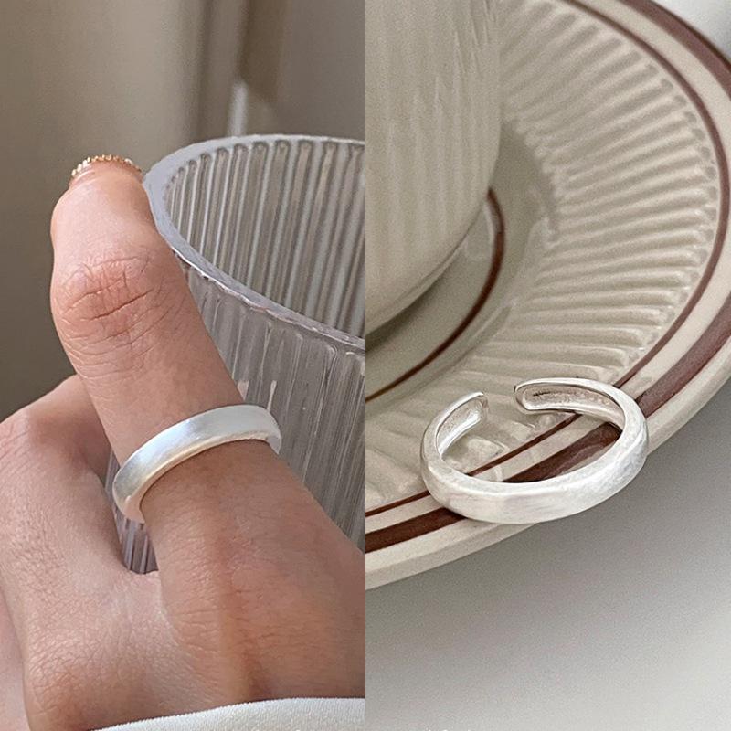 Adjustable Women's Trendy Brushed Texture Ring