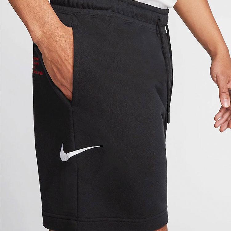 Nike Pantaloncini da uomo in French Terry con Swoosh Sportswear CJ4883-010