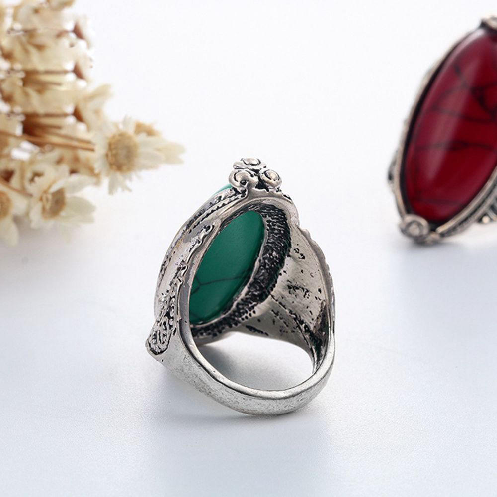 Tibetan Bohemian Finger Ring Antique Silver Plated Flower Tail Oval Turquoise Tibetan Bohemian Finger Ring Antique Silver Plated Flower Tail Oval Turquoise