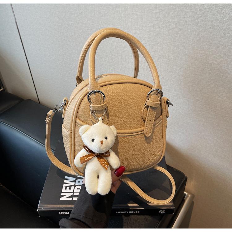 

Высококачественная женская сумка-тоут, новая сумка-подушка для боулинга, универсальная, высококлассная женская сумка через плечо хаки