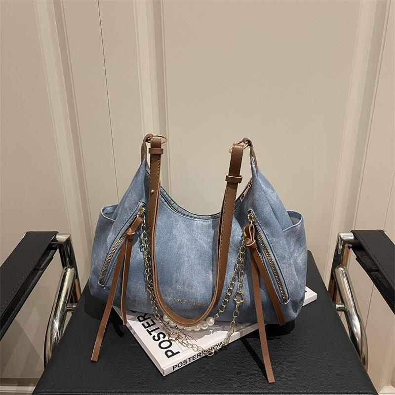 2025 autumn new solid color female texture retro simple women's chain commuter portable shoulder underarm tote bag