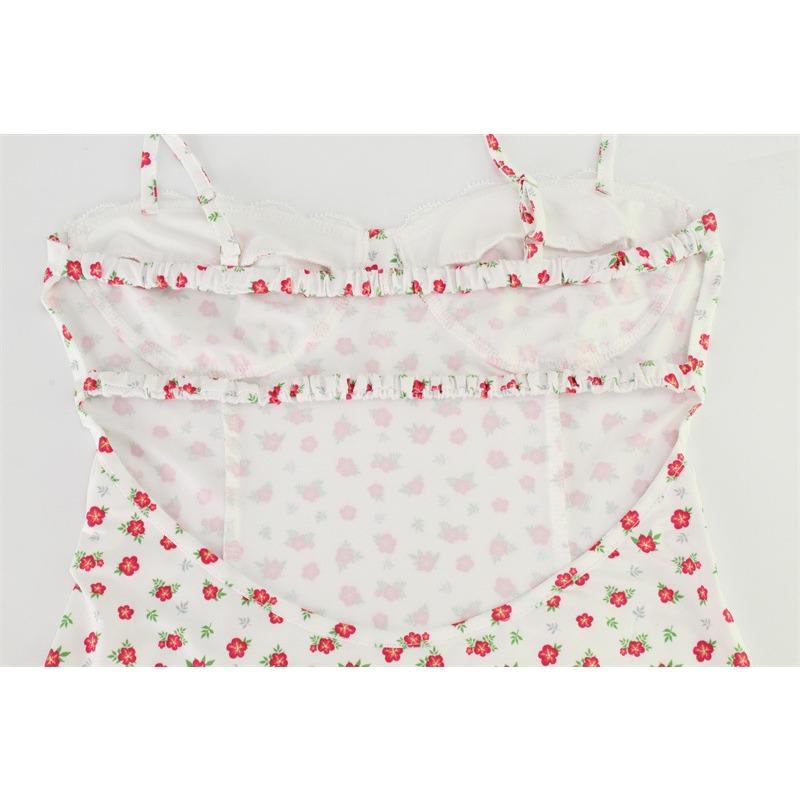 Französische Spitze mit süßem und würzigem Mädchen, reinem Wind, tiefem V, kleinem Neckholder-Nachthemd, schlankes Wickel-Gesäß, kurzes Kleid