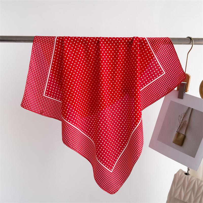 Luxury New Printed Scarves Women's Silk Scarf Spring and Summer Floral Decorations Small Neckties Hairbands Bags Wholesale