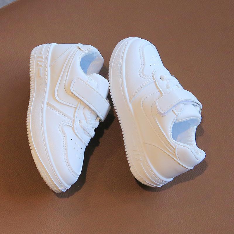 Spring Autumn Kids White Shoes Boys Girls Lightweight Soft Sole Sneakers School Casual Skate Shoes Baby Single Shoes