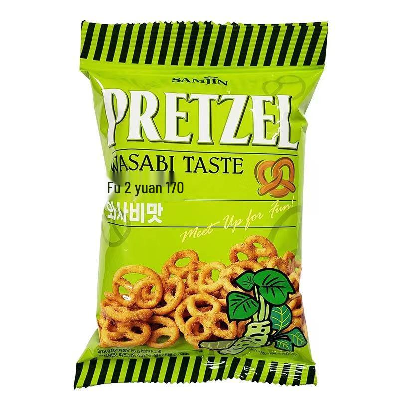 Korean Snacks: Wasabi Cheese Rice Cake & Mini Pretzel Biscuits 70g
