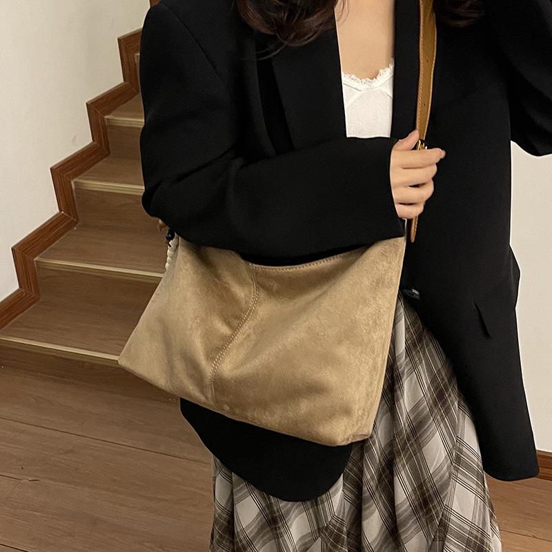 2025 Niche Retro Versatile Women's Underarm Dumpling Bag - Large Capacity Fashion Shoulder Crossbody Bag