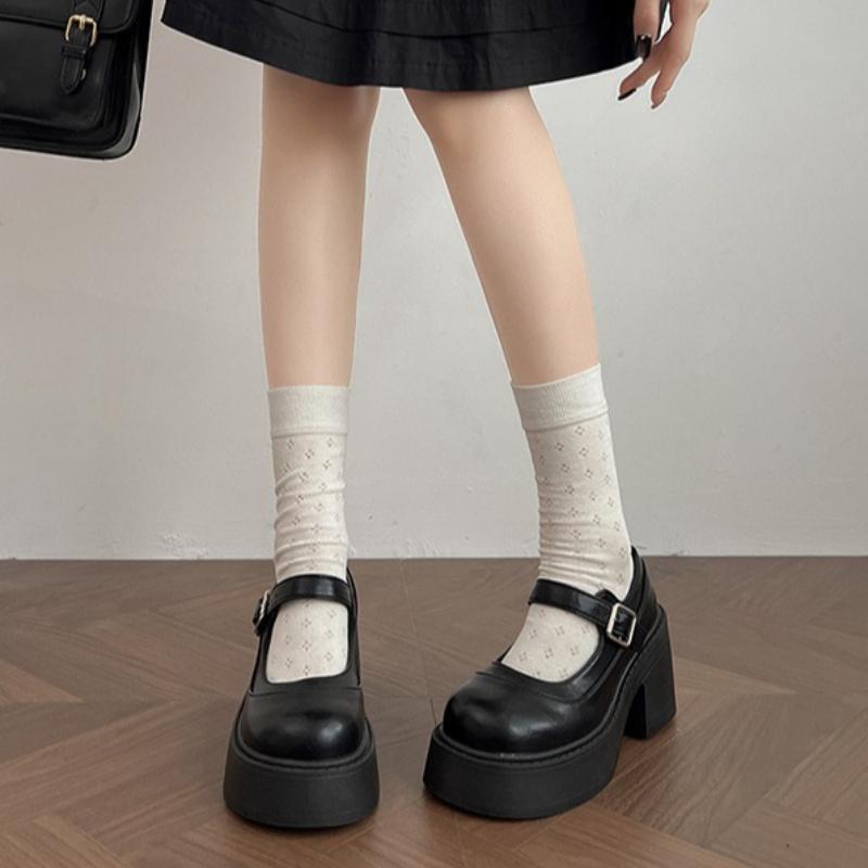 2026 New Spring Vintage Platform Thick Bottom Women Mary Jane Shoes Shallow Round Toe Shoes Elegant Party Leather Shoes