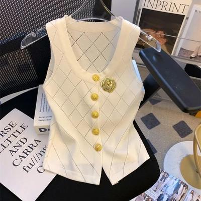 Floral Argyle Lochmuster Strickweste Damen Design Goldknopf Weste Französisch Ärmellos Kleines Oberteil
