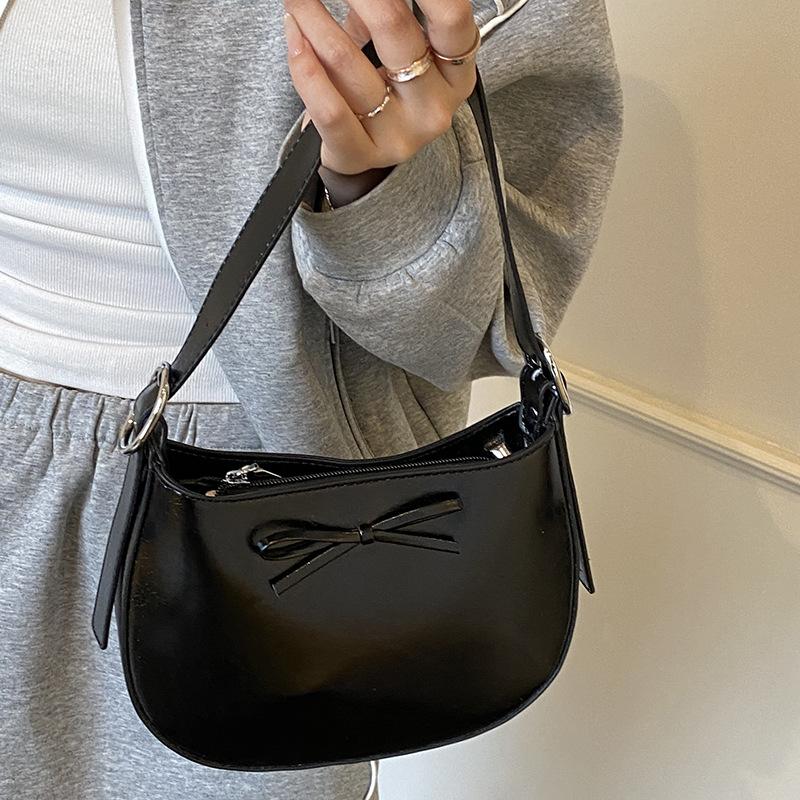 2025 new high-value bow design underarm bag Korean version niche simple casual portable shoulder bag women's bag