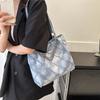 Trendy Large Capacity Women's Tote Bag In Fashionable Colors For Everyday Use And Casual Outings