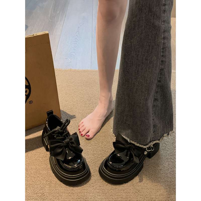 Retro British Style Small Leather Shoes Women's 2025 New Spring and Autumn Small Man Thick-soled Black Lace-up Single Shoes Loafers